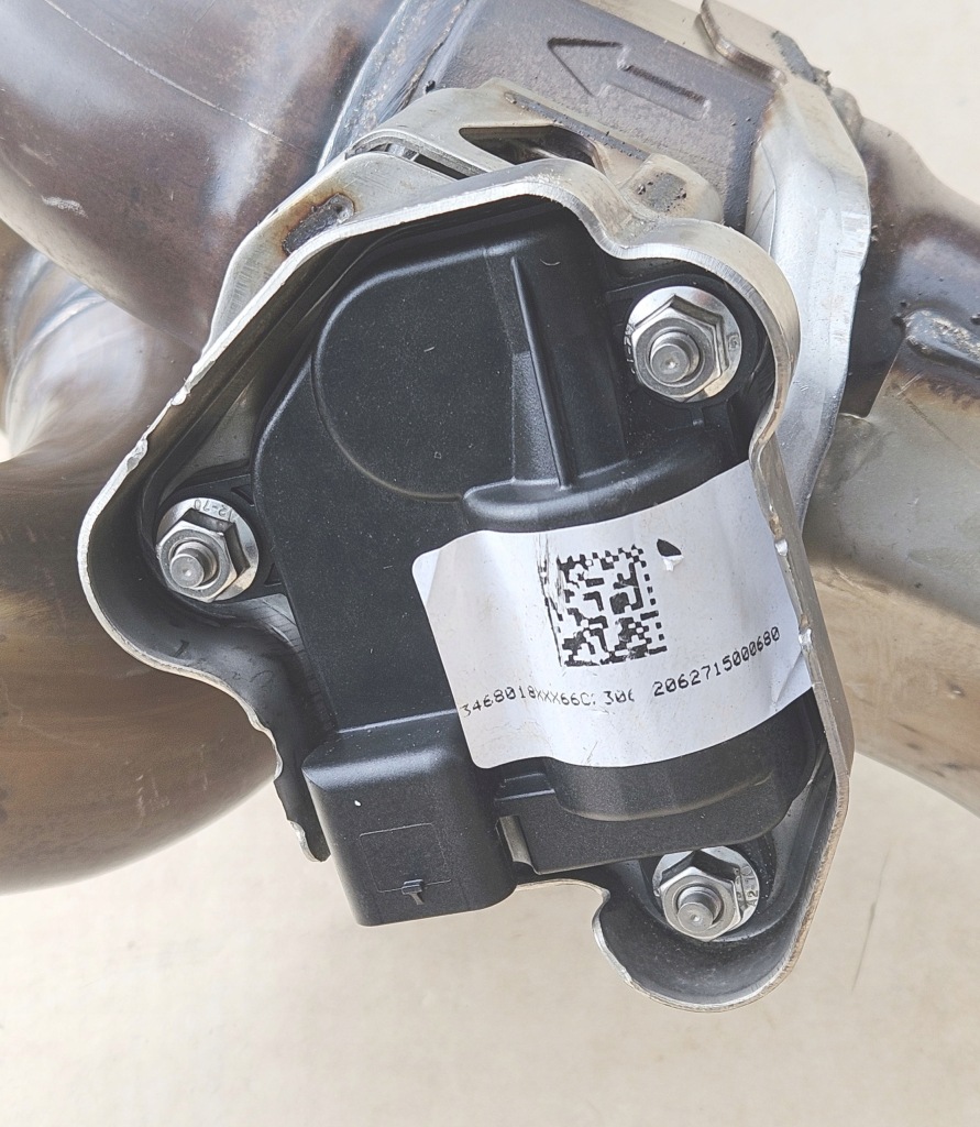 Гаситель выхлоп система выпускной maserati mc20 670214545 Цена