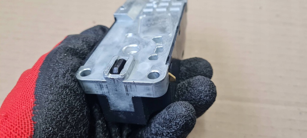 фото №10, Sq8 4m rsq8 q8 блок блокировка руля 24r 8b3905861