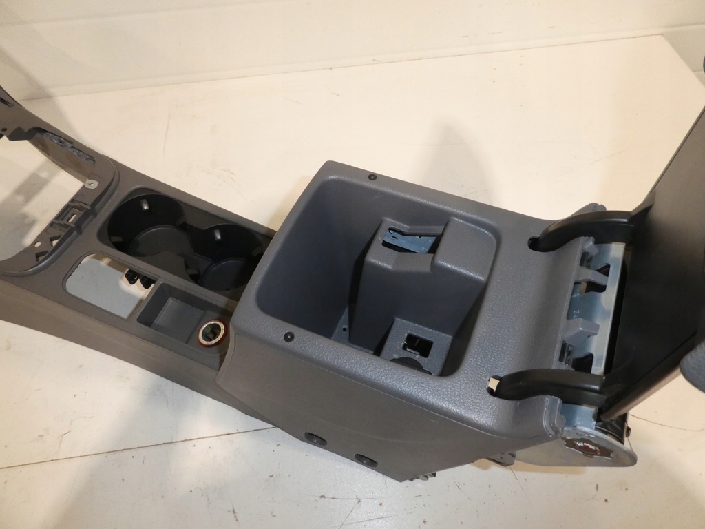 фото №5, Туннель подлокотник vw sharan alhambra 7n0