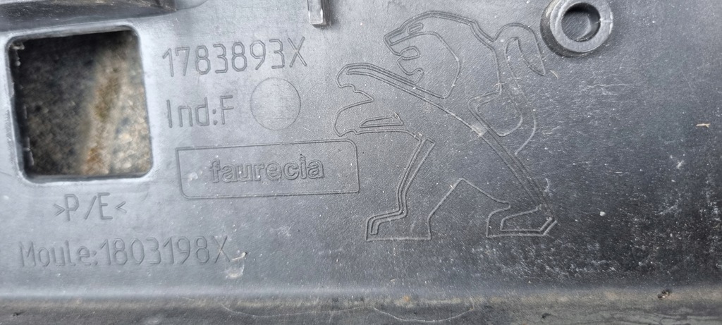 фото №9, Бампер передній перед peugeot 2008 i lift 2016-