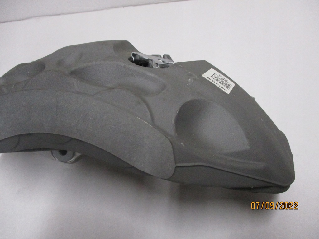 фото №16, Супорт супорти audi a4 a5 8w перед nowe з колодки