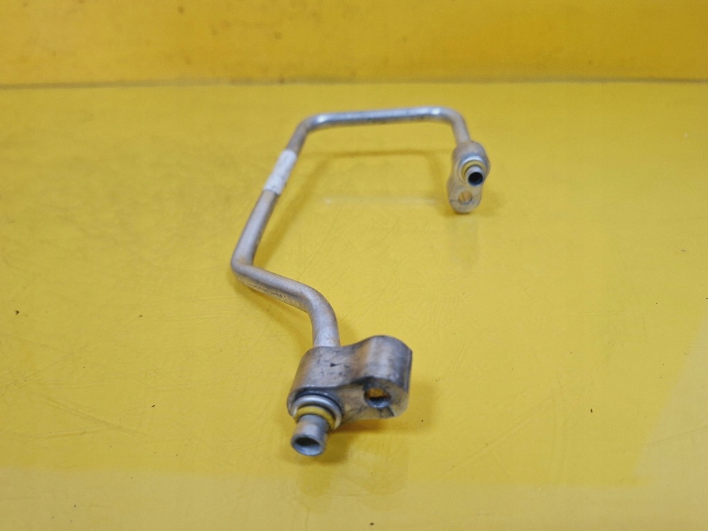 Шланг патрубок трубка кондиціонера mitsubishi space str nr898 Оригінал