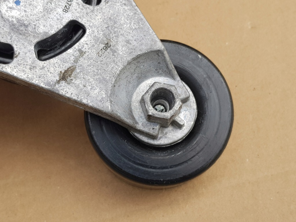 фото №10, Jak новий натягувач ремінь обладнання febi / audi a2 1.4 tdi amf 75km