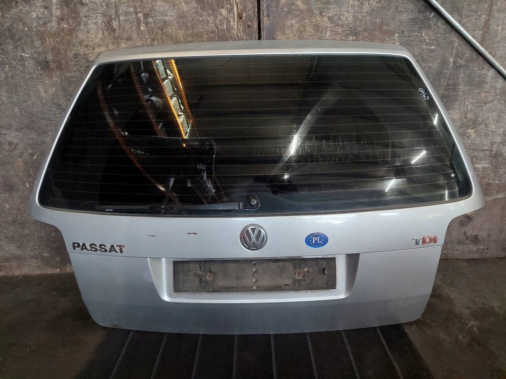 фото №10, Kompletny задня кришка багажника багажника бампер задня лампи passat b5 fl lift la7w