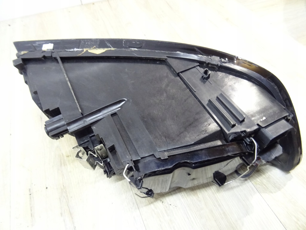 фото №8, Лампа лінза лівий перед volvo v50 s40 ii 31335221