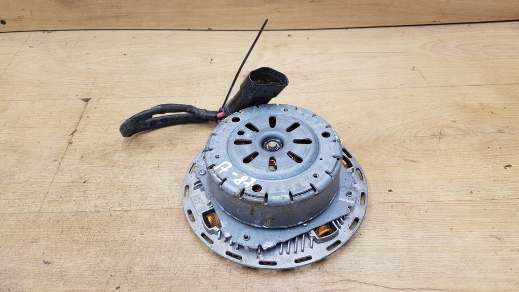 Купить Двигатель вентилятора bmw f01