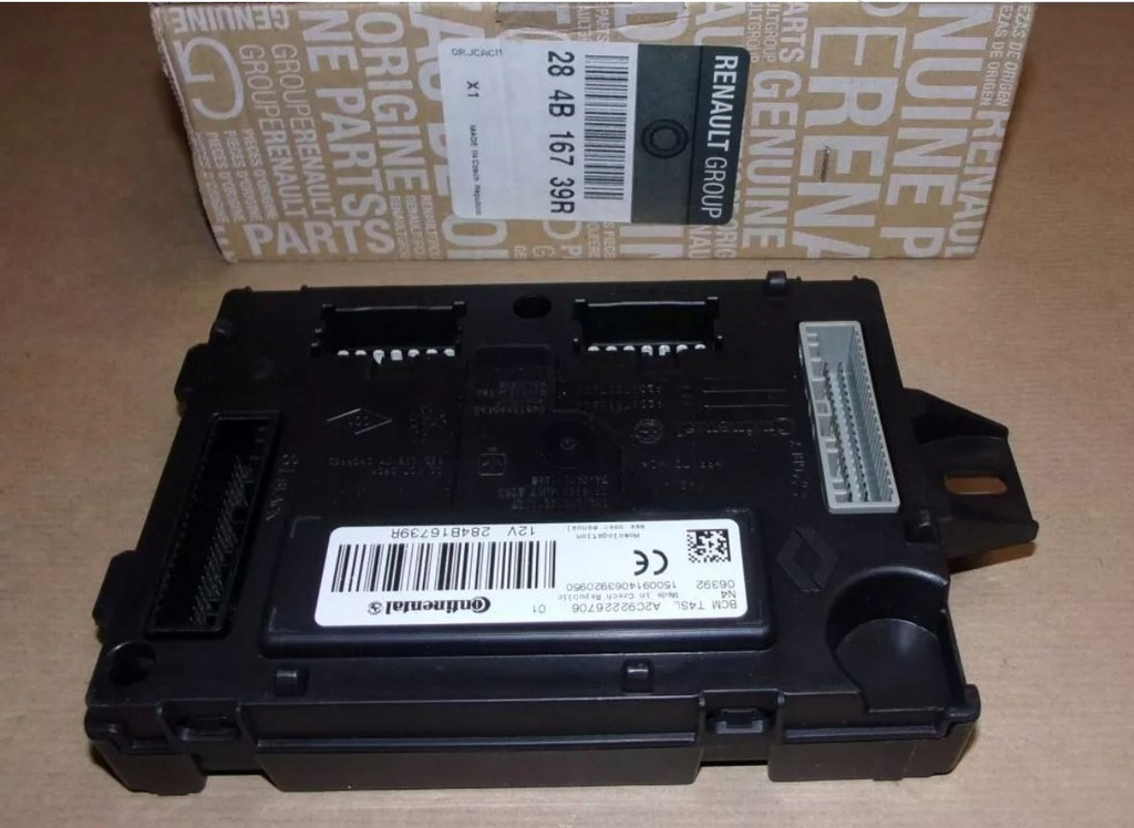фото №3, Модуль коробка bcm 284b16739r renault clio iv
