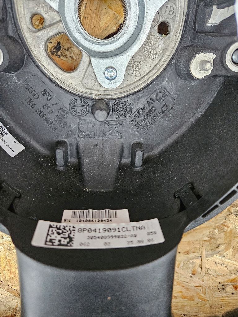 фото №11, Воздуховод audi a3 8p кожа лепестки переключения 8p0419091cl