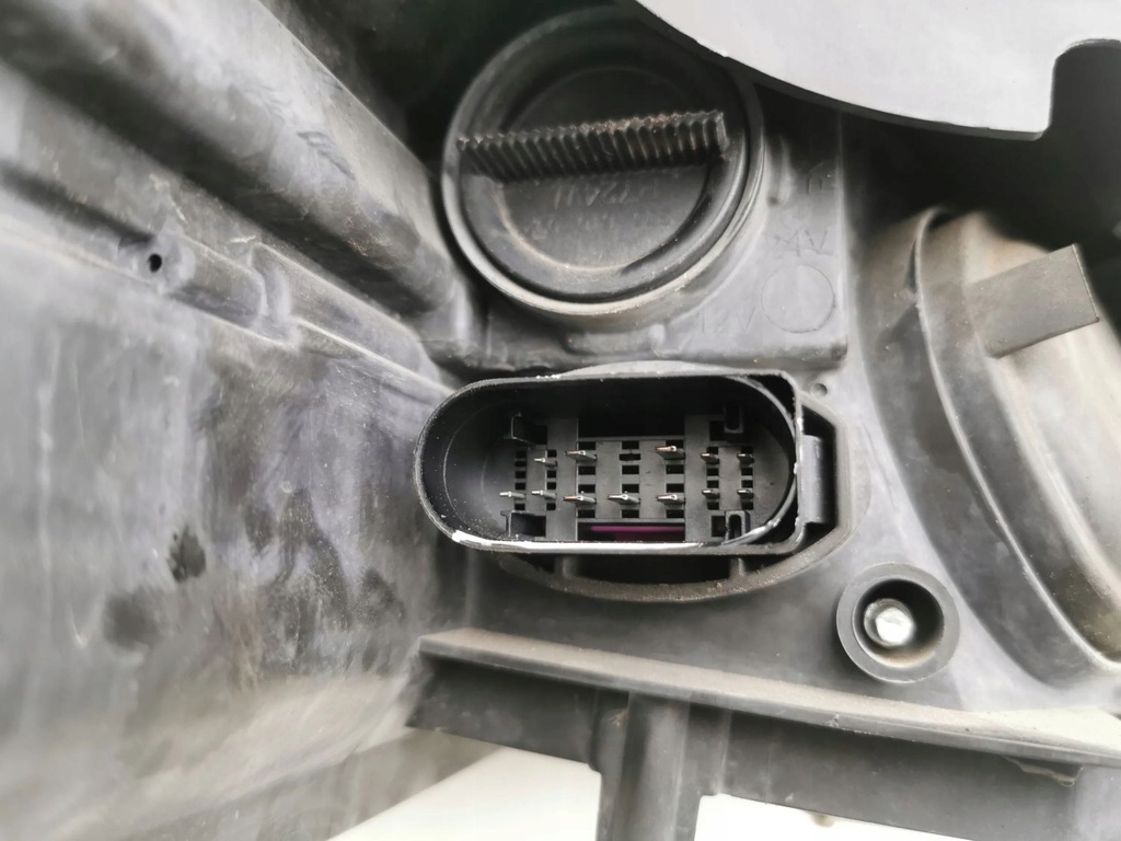 фото №6, Audi a7 s7 4g 2013 левая сторона лампа передняя