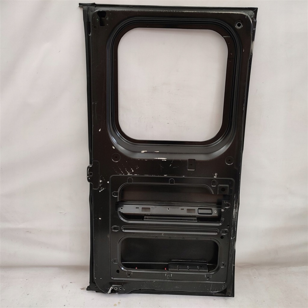 Дверь левое задняя fiat ducato Недорого