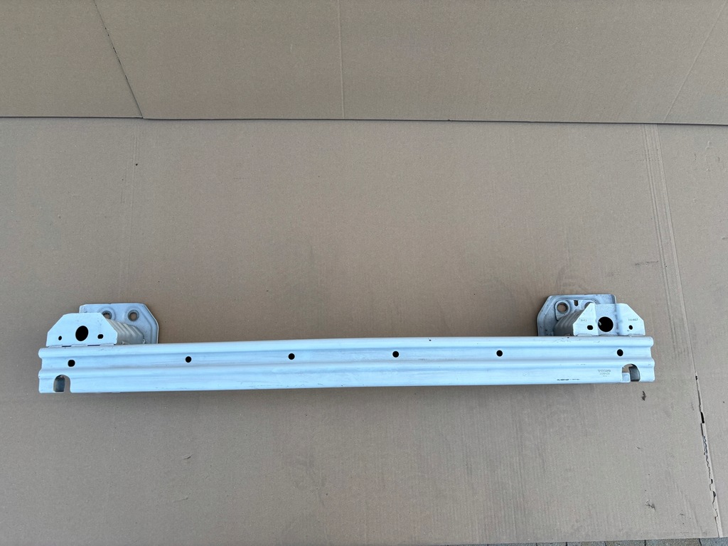 фото №1, Volvo xc40 задняя балка бампер задняя