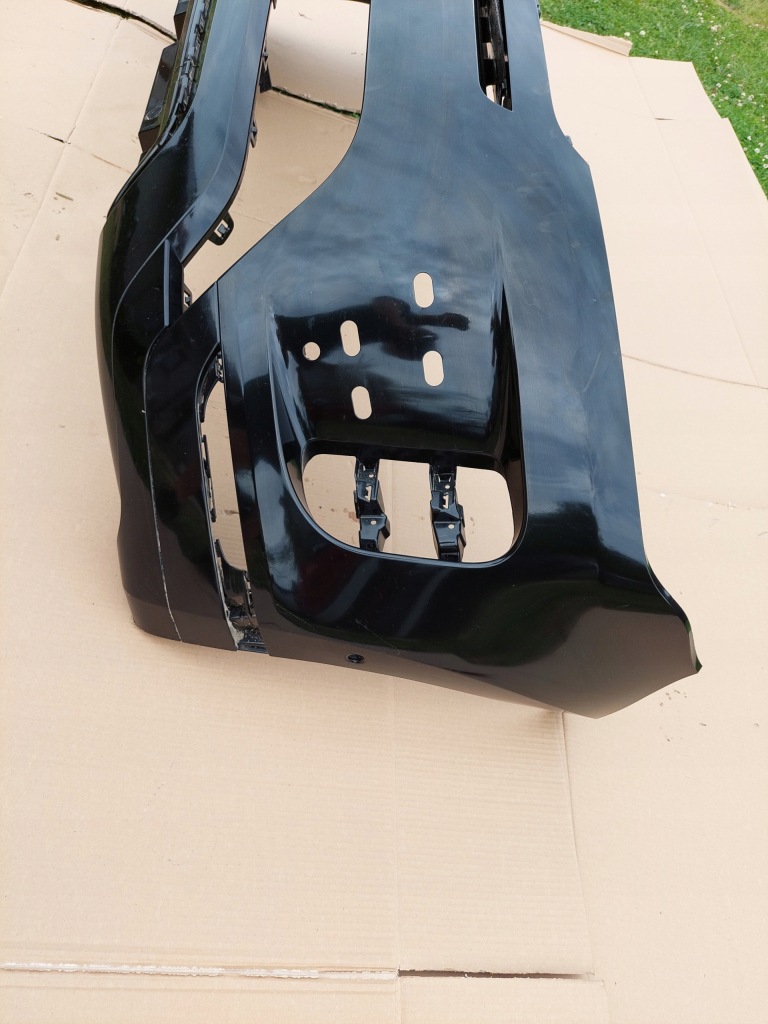 фото №6, Land rover evoque r-dynamic .бампер перед a084