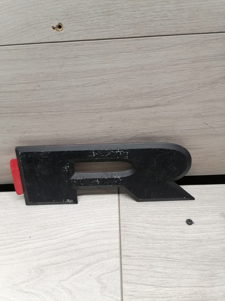 фото №1, Ram 1500 надпись крышка багажника r p68282754aa