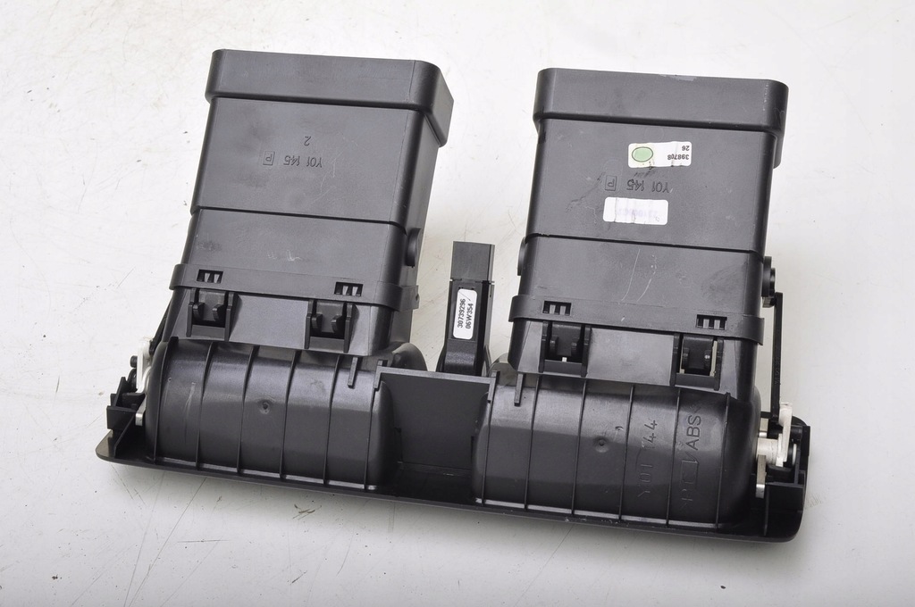 фото №6, Volvo c70 ii решётка решётки обдув средняя