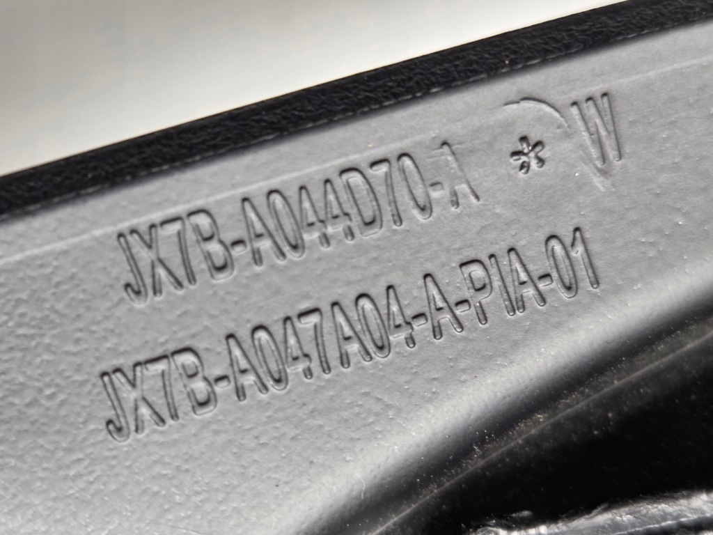 Ford focus mk4 рамка накладка корпус спидометра приборы европа  jx7b-a044d70-a в Украине