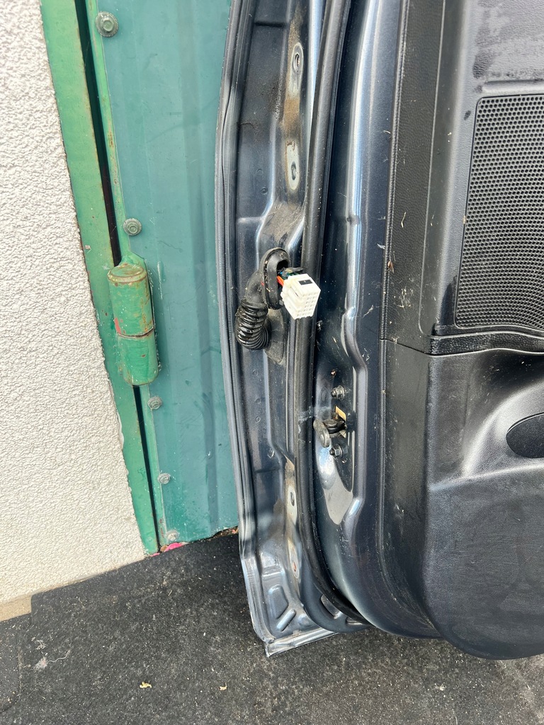 фото №11, Дверь задние правое правый задняя hyundai ix35 код лакокрасочного покрытия: 5k