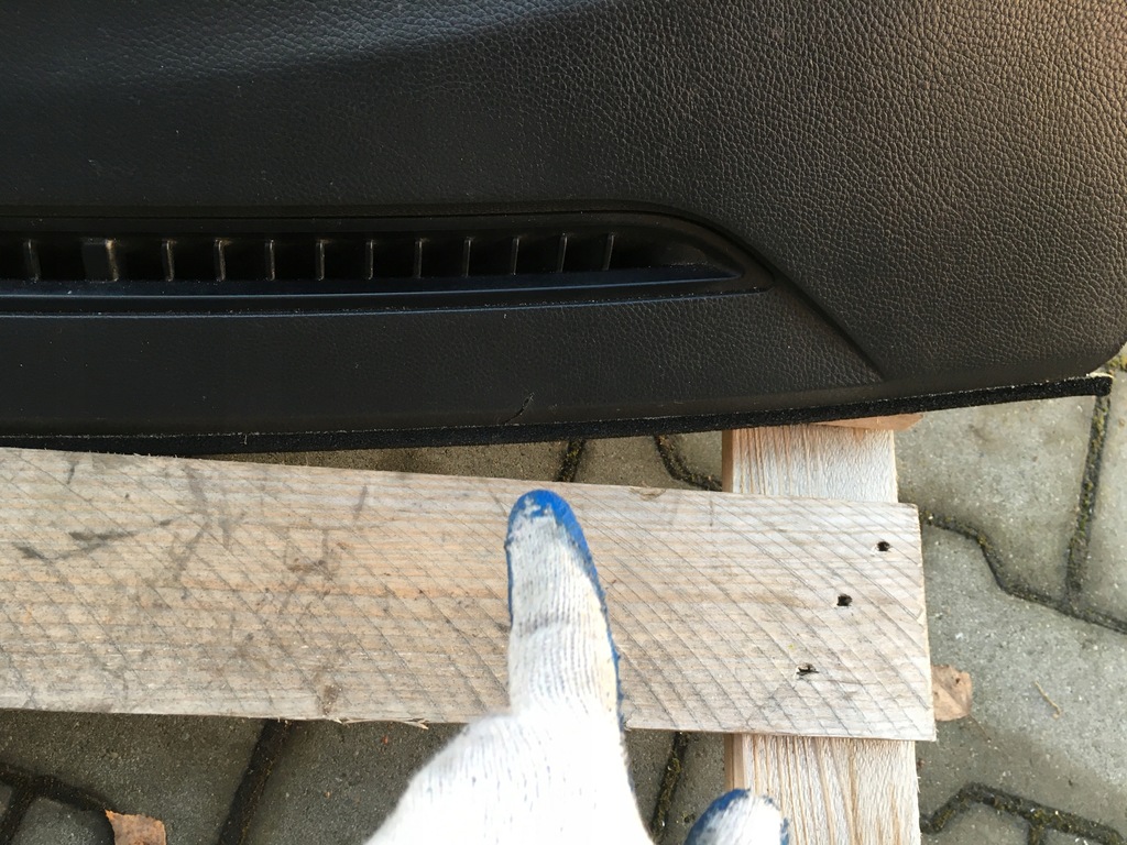 фото №9, Hyundai i40 подушка консоль приборная панель приборная eu оригинал