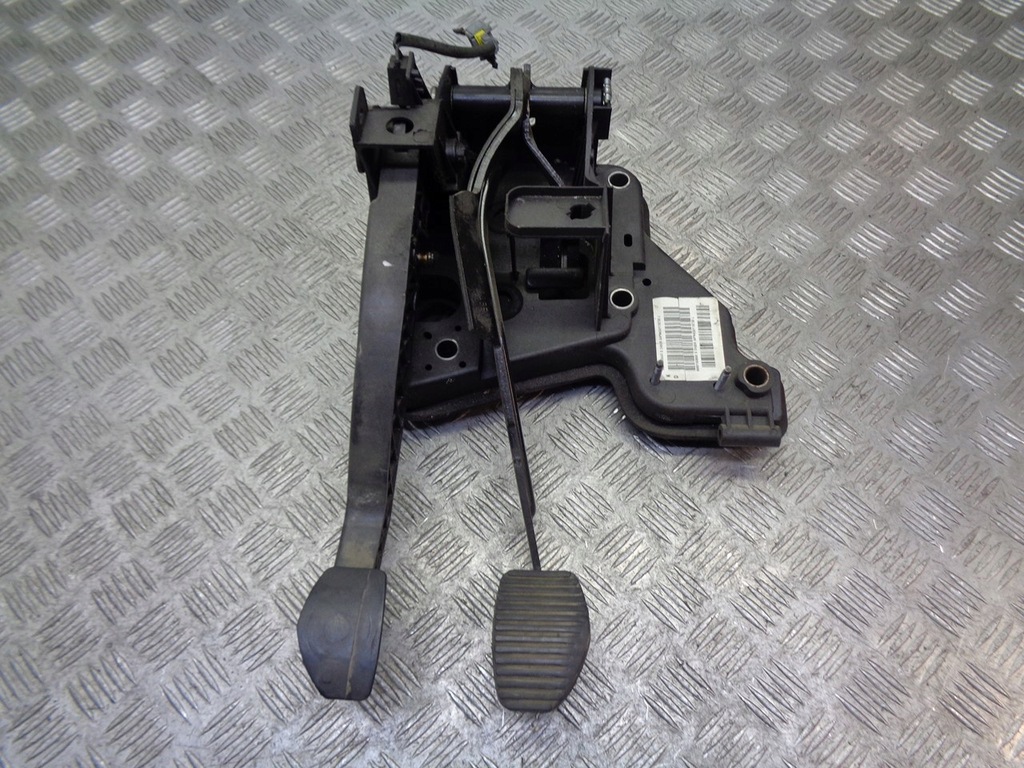 фото №1, Педали комплект peugeot 407 sw 9660180680