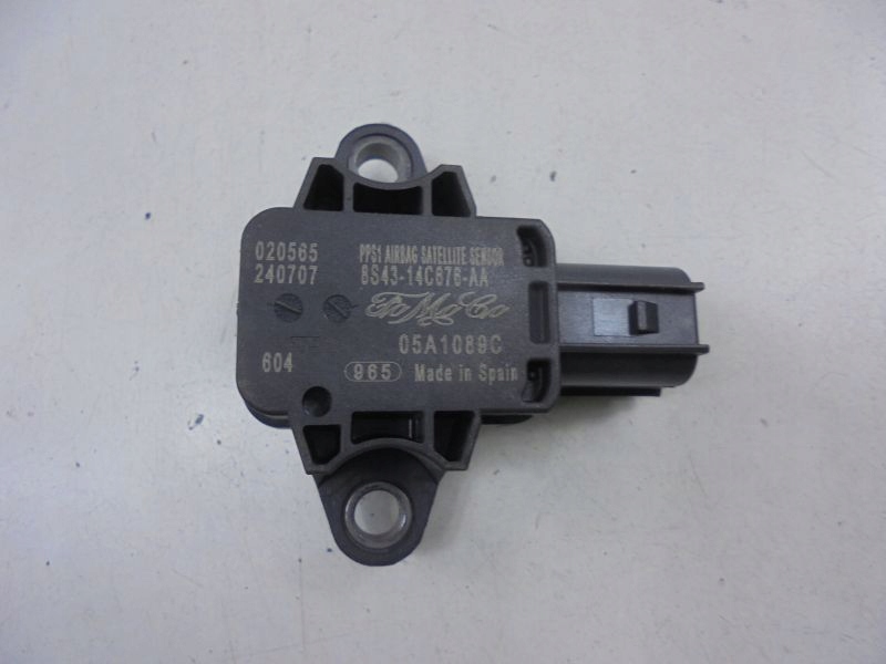 фото №1, Focus usa ii датчик датчик подушка безопасности 8s4314c676aa