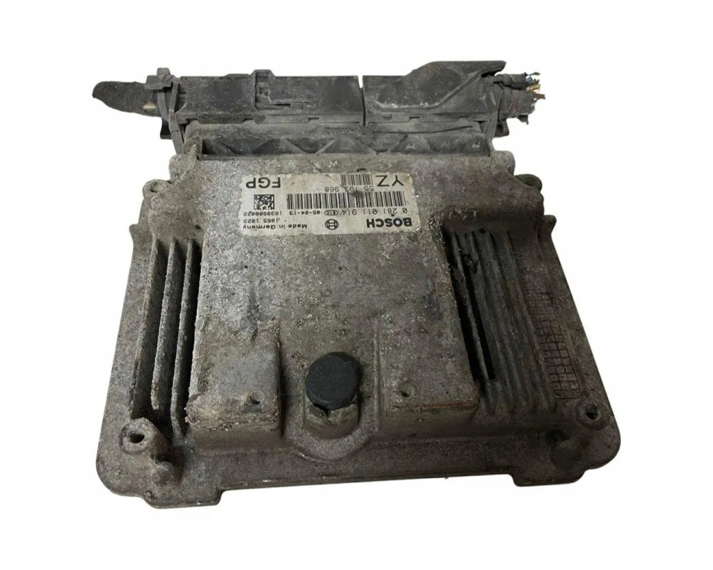 фото №1, Бортовой компьютер двигателя ecu opel vectra c estate 0281011914 1.9l дизель 2004