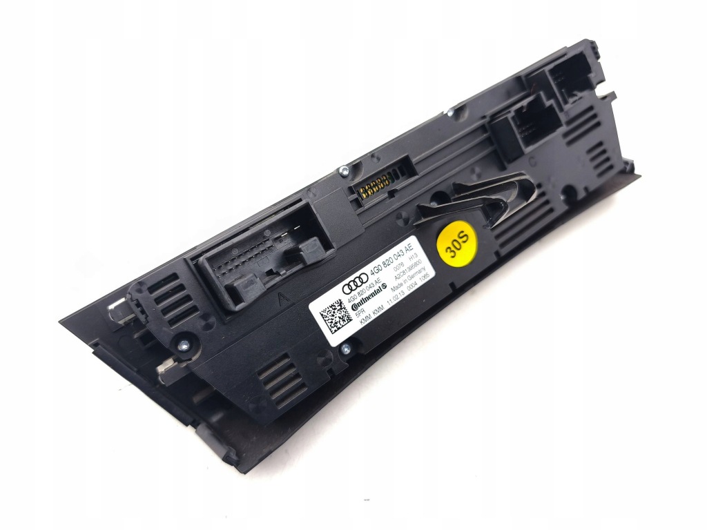 Audi a6 allroad c7 панель кондиционера 2013 4g0820043ae Недорого