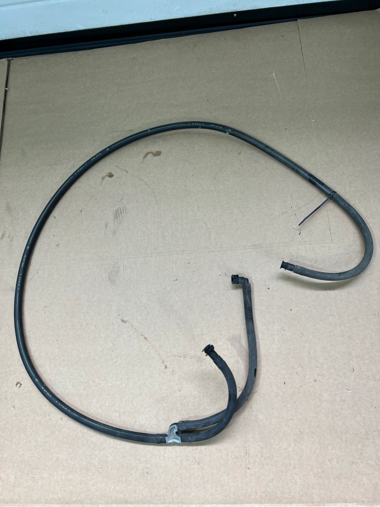 Шланг омывателя cl w216 в Украине