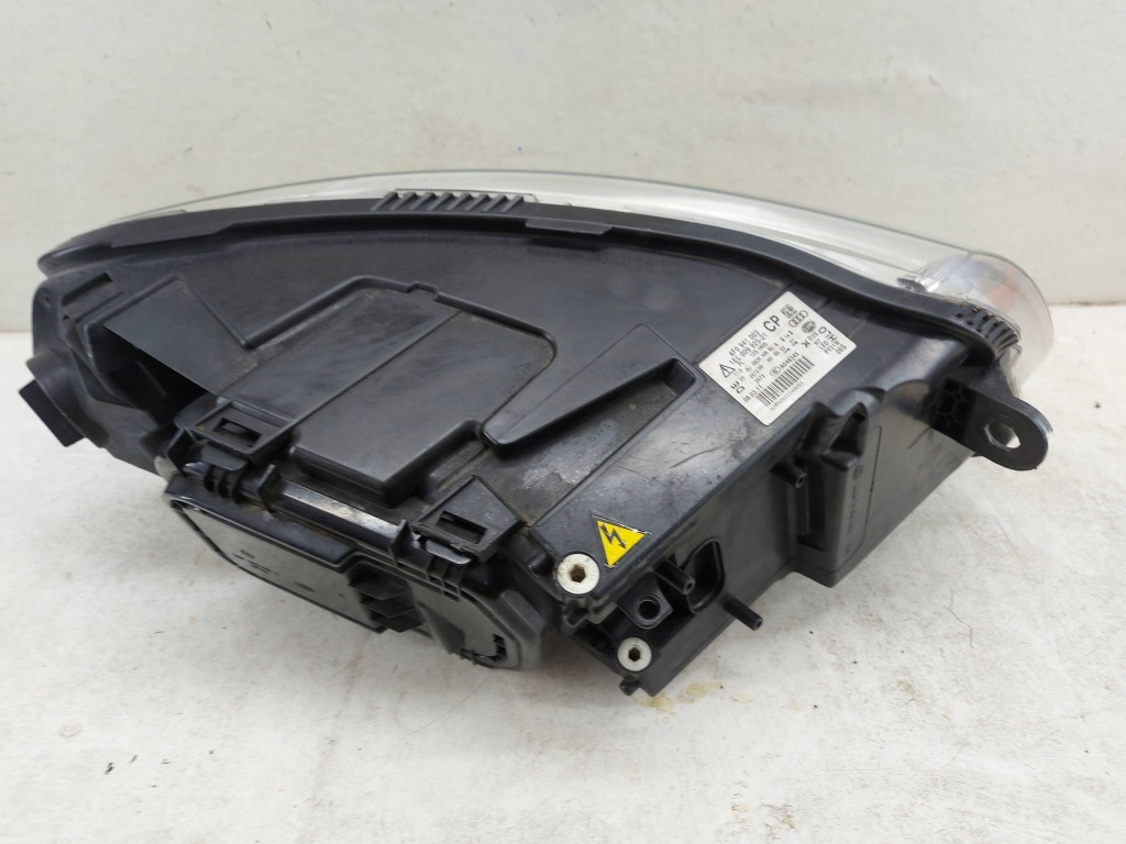 Audi a6 c6 4f рестайлінг  08-11 ксенон led ліва фара передня перед фара Київ
