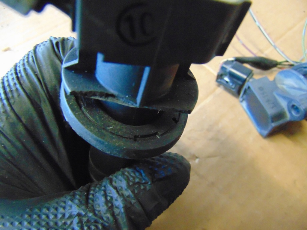 фото №8, Котушка котушки запалювання toyota yaris ii 1.0 бензин vvti europa