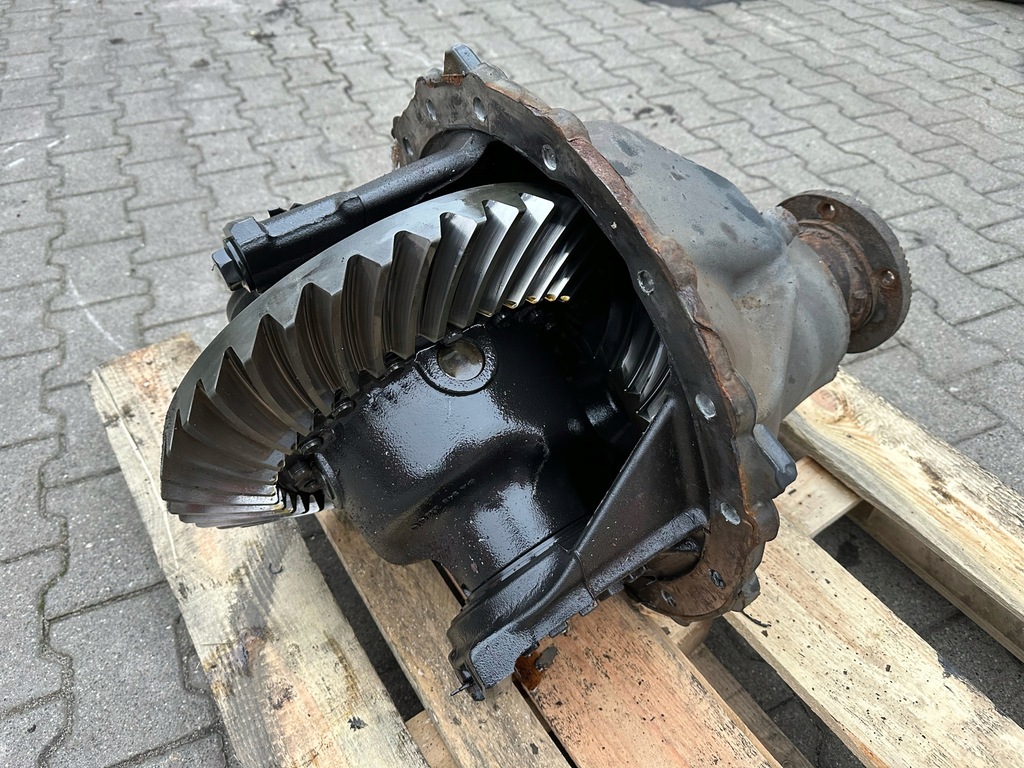 фото №11, Mercedes actros mp4 вкладиш міст диференціал 2.411 головка міст