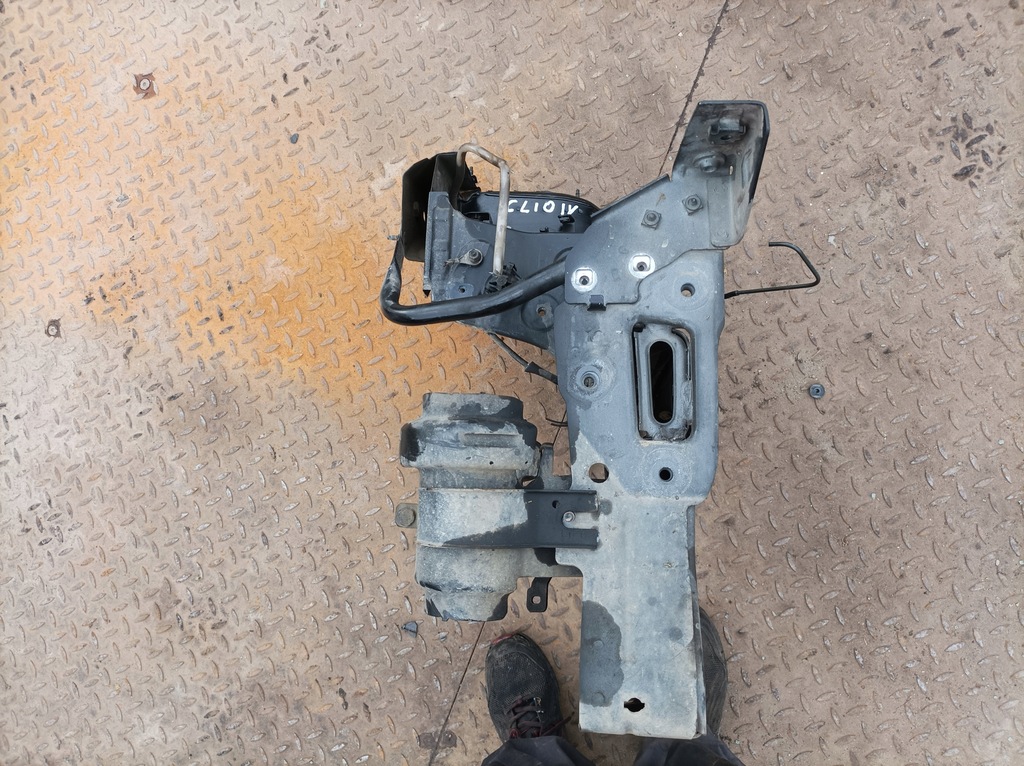 фото №4, Четверть лонжерон правая передняя renault clio iv