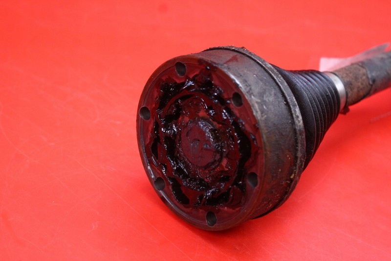 фото №5, Привідний вал ліва перед механічна коробка передач 6r0407761k skoda rapid 1.2 tsi 105 km 12-17