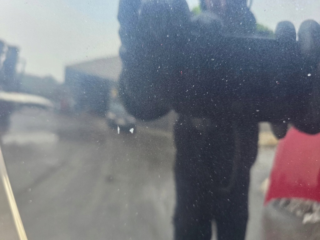 Купити Капот кришка двигуна audi a4 b9 8w оригінал lx5r !!!