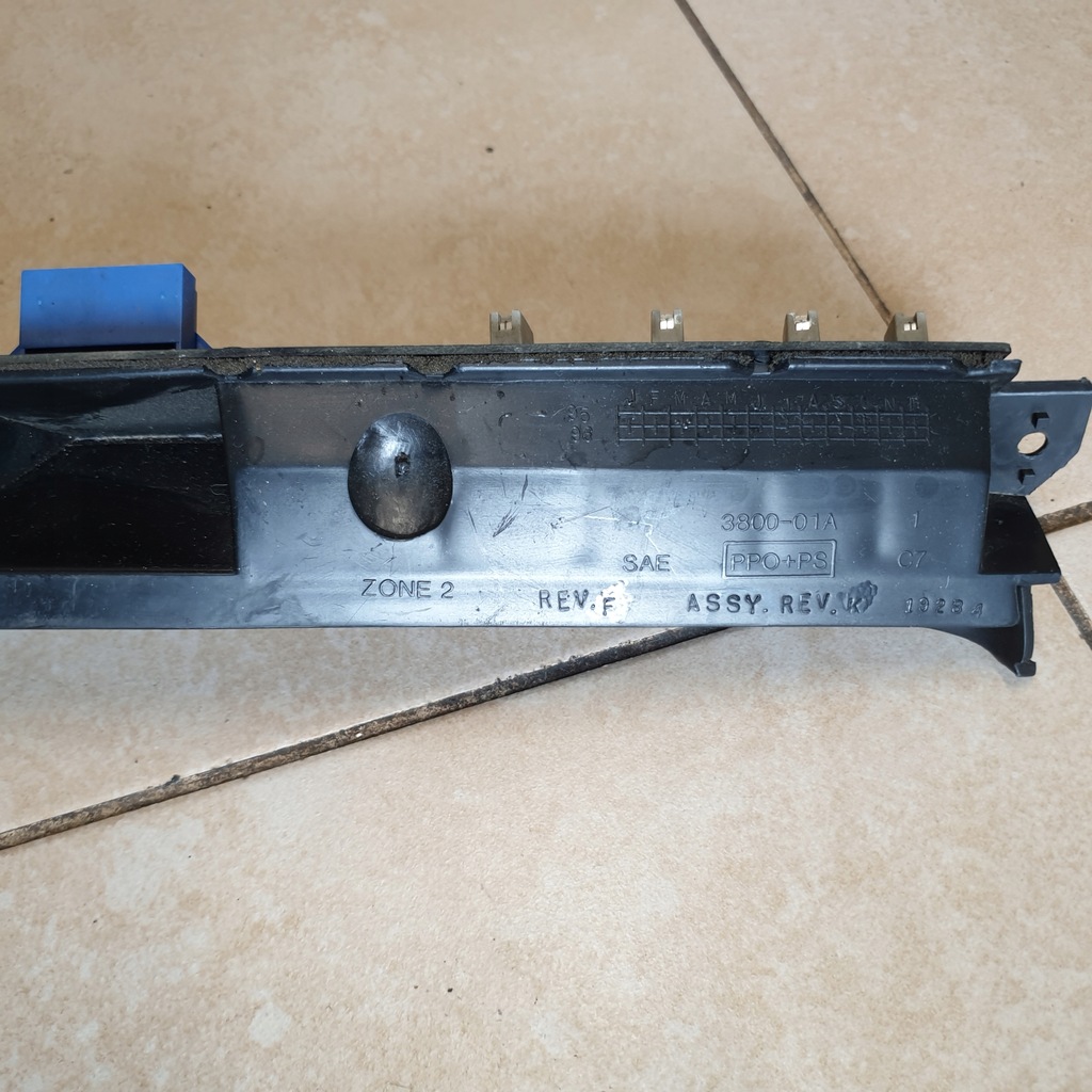 фото №10, Дисплей приборная панель chrysler voyager iii caravan оригинальный номер