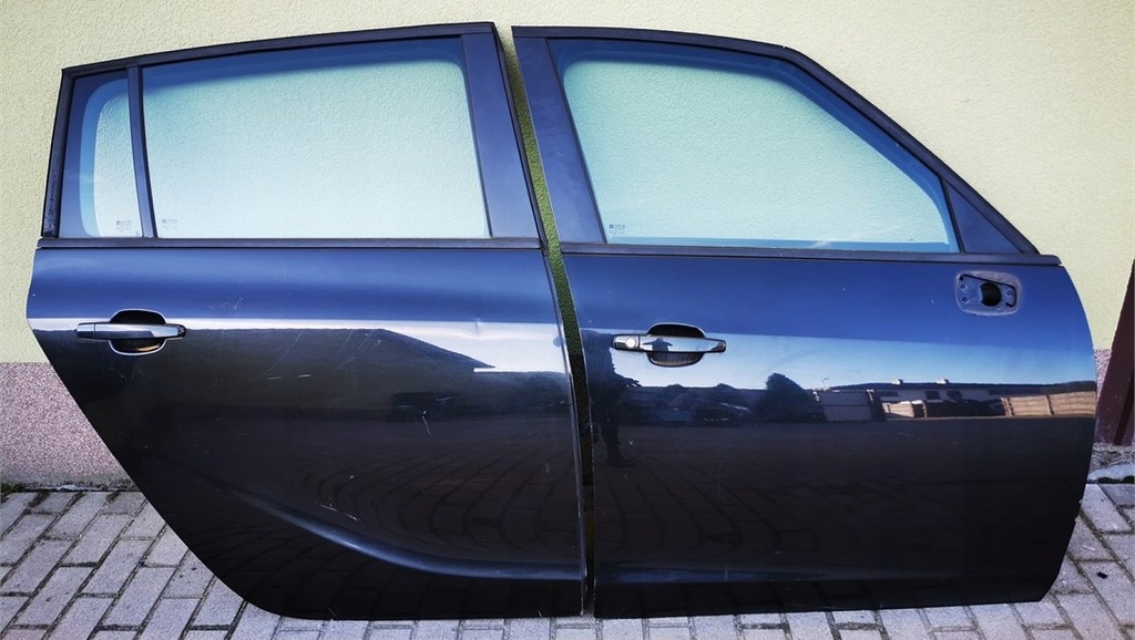 фото №1, Opel zafira c дверь правое перед полный демонтаж