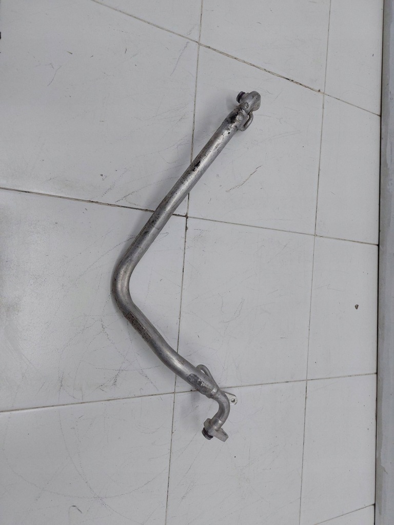 фото №1, Vw passat b8 golf vii octavia iii 14r- 1 трубка шланг кондиционера 5q1816