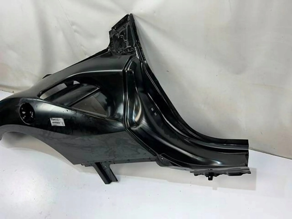 фото №10, Обшивка блок двигуна правий ferrari 488 spider