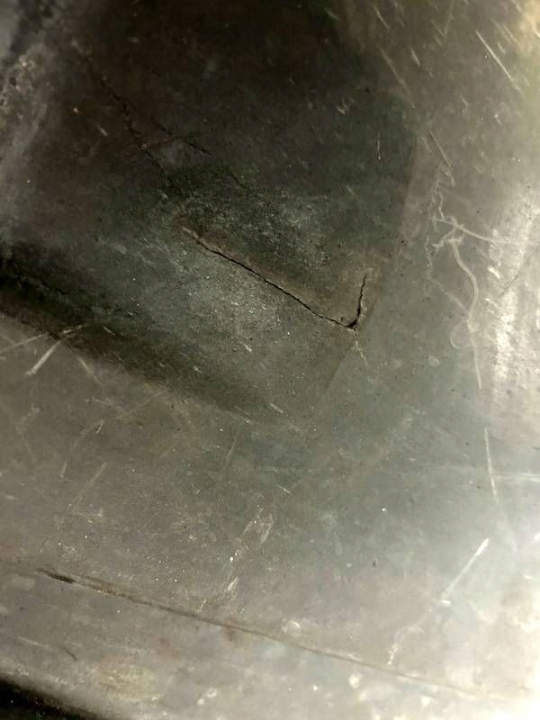 Audi a4 b9 8w 16r- накладка подвеска правая задняя задняя оригинальный номер 8w0825216e оригинал Цена