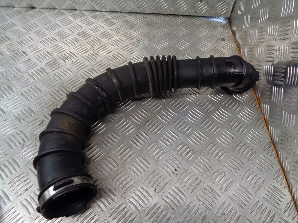 фото №1, Шланг труба впускной воздуха chrysler pt cruiser 2.2 crd 04891457aa