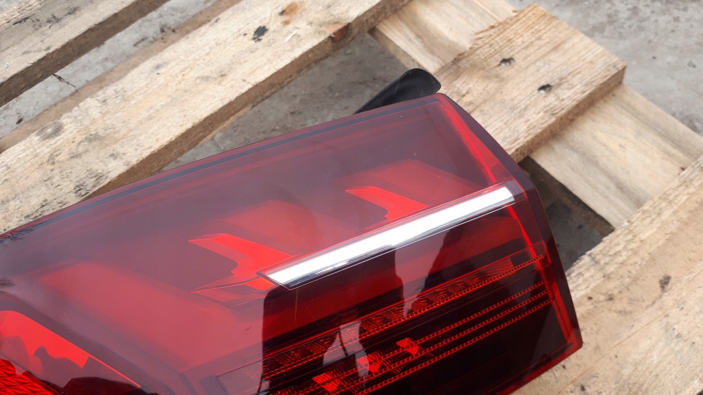 фото №13, A4 b9 lift лампа левая левый задняя крыло led kombi