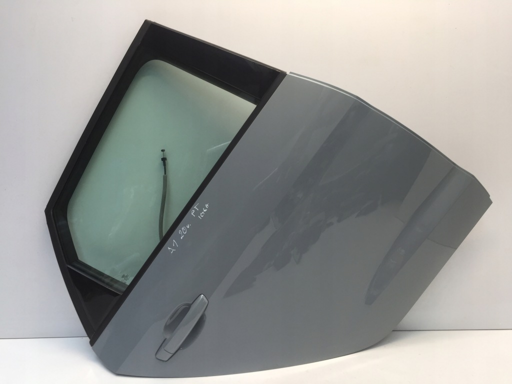 фото №1, Audi a1 82a 2020 двері правий задня w колір lz7w