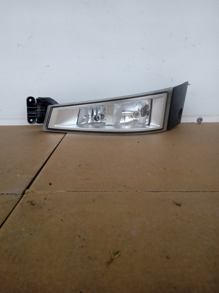 фото №1, Протитуманна фара volvo fh4 str. ліва