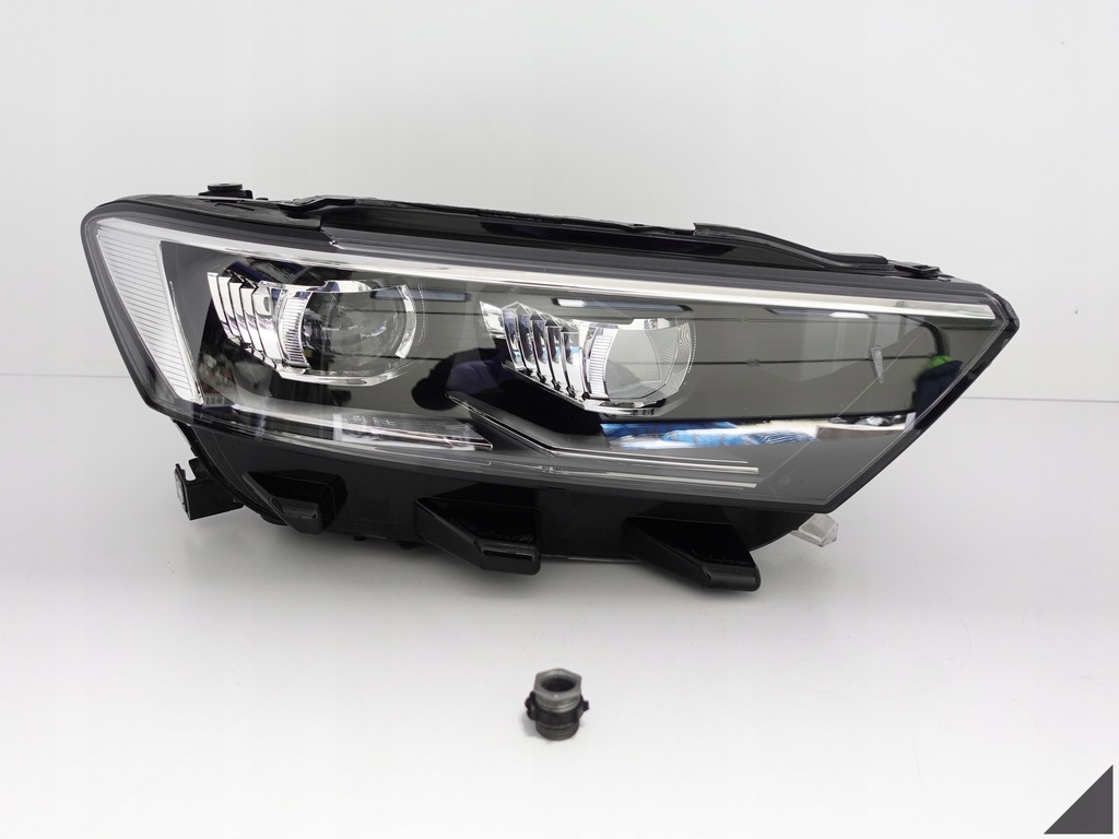 фото №1, Vw t-roc 2ga 17- лампа full led правая europa