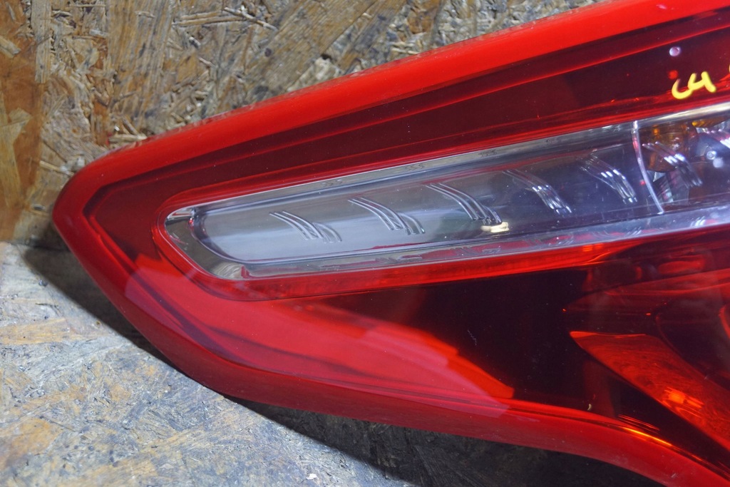 фото №6, Citroen c4 picasso лампа левый задняя c1811