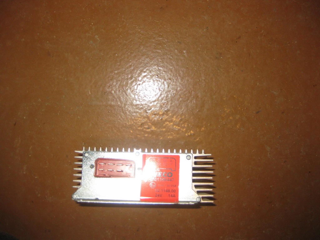 фото №2, Преобразователь напряжения iveco stralis 5801356447