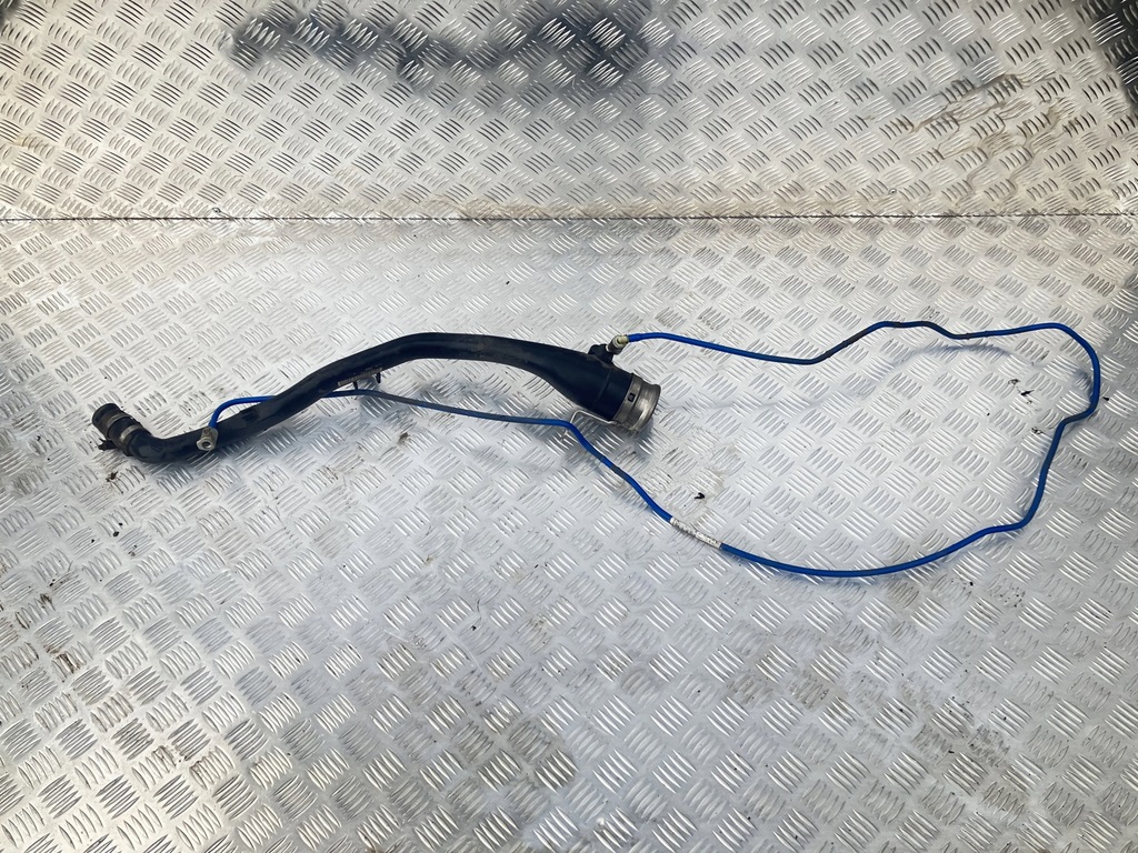 фото №1, Заливна горловина пального заливна горловина bmw 2 f44 1.5 i