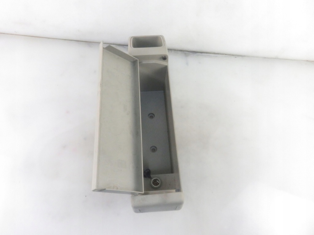 фото №8, Бардачок volvo fh ii 84001997