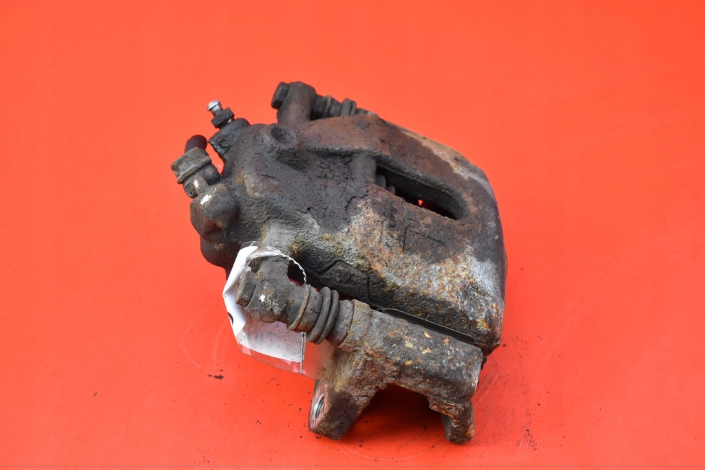 фото №4, Суппорт тормозной левый перед suzuki swift iv 1.3