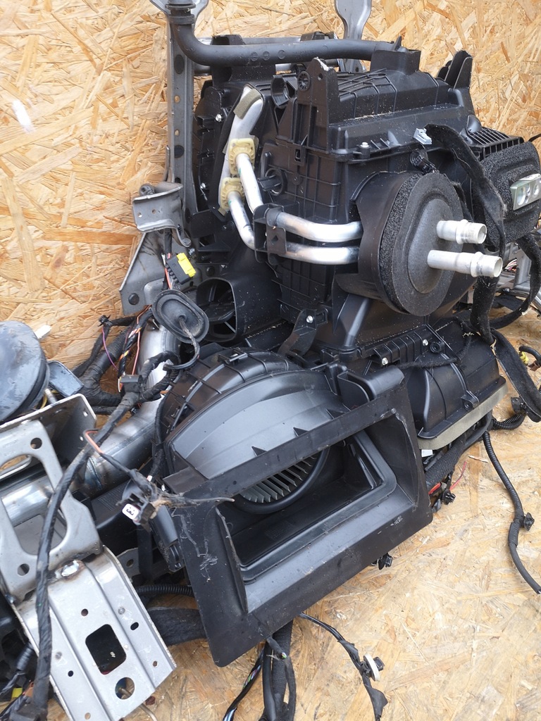 фото №6, Renault master iii электропроводка панели отопитель 271103759r