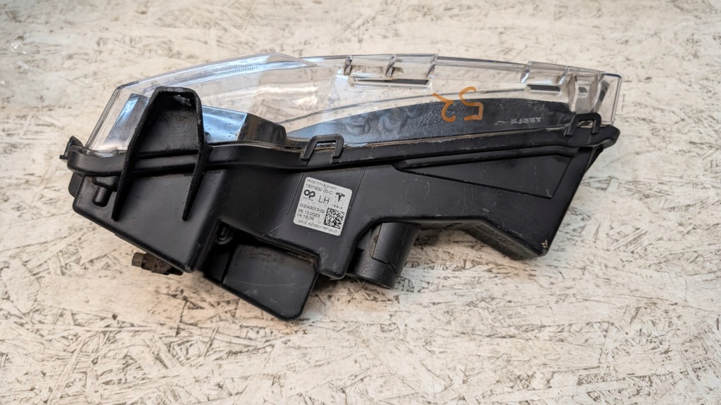 фото №13, Tesla model y lift fl ece протитуманна фара перед лівий led drl 1507932-10-c