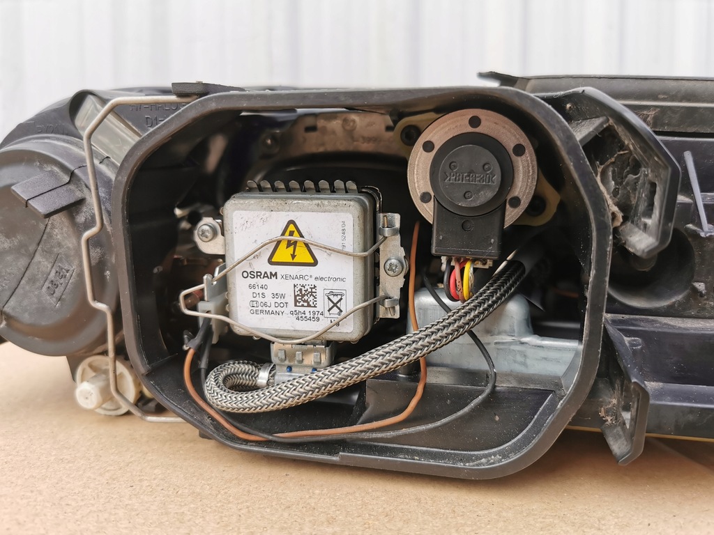 фото №10, Vw touareg i 7l6 02-06 лампа передня ліва ксенон europa комплектна